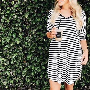 Black and white v neck stripe tee dress